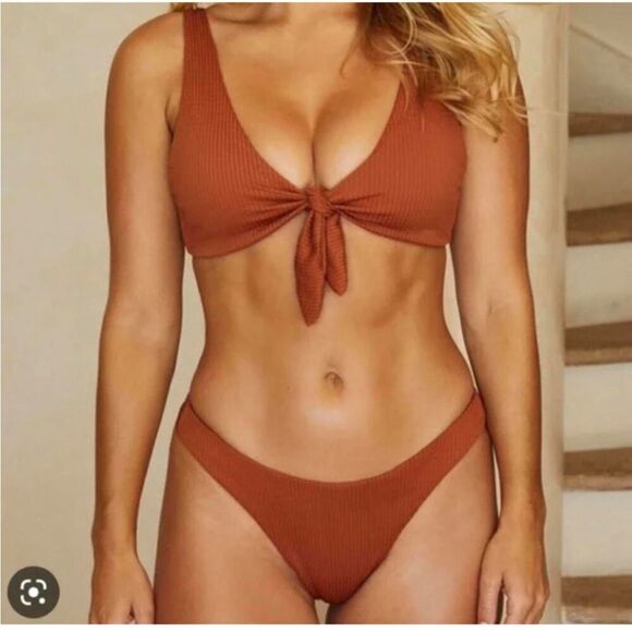 Monday Swimwear Other - NWT MONDAY SWIM brown clay crinkle bikini Portugal Top